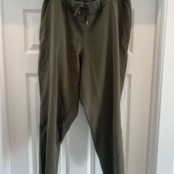2 pairs Lululemon work or travel pants. Size 12 - Picture 8 of 12
